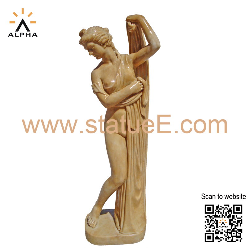 Roman statue woman